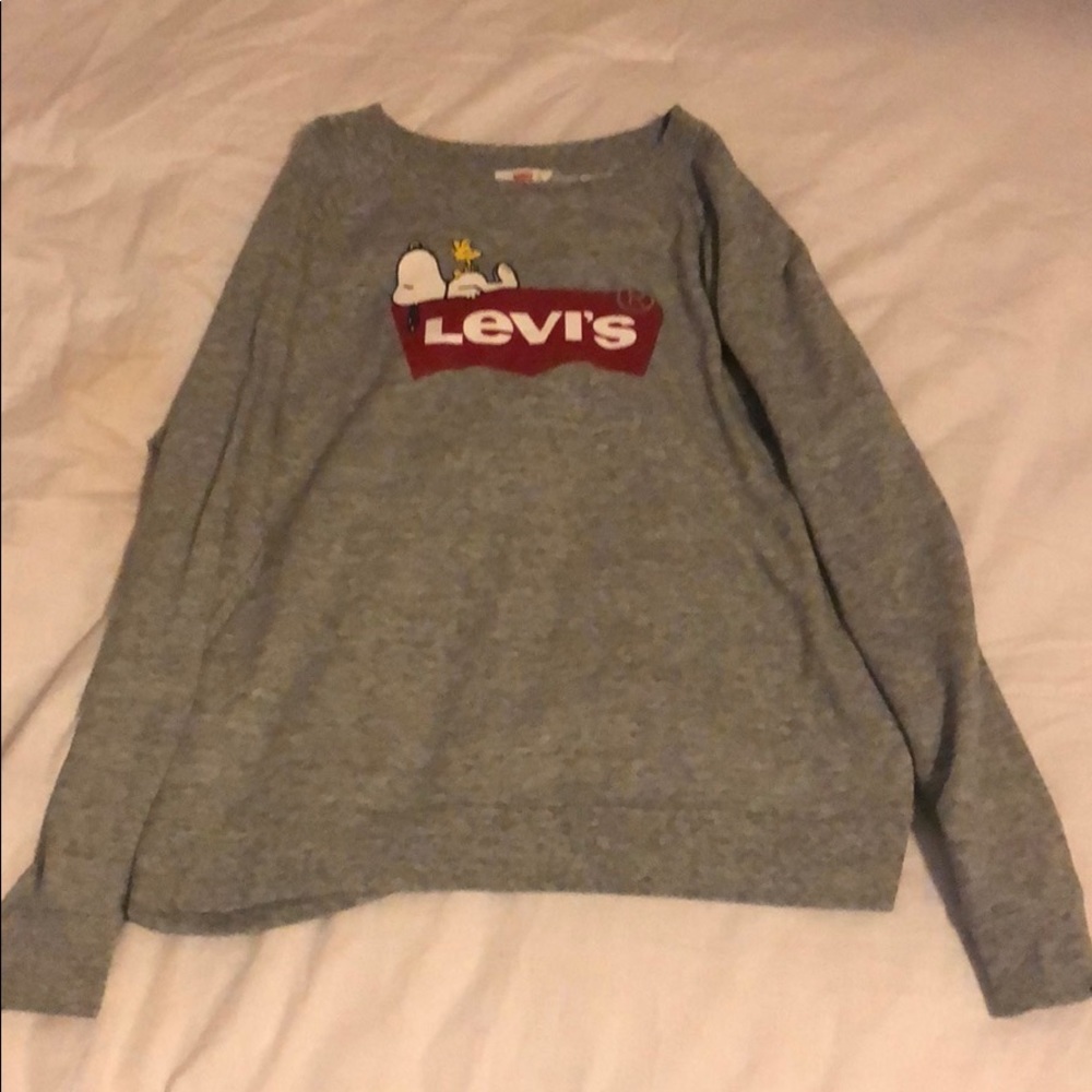Levi’s Snoopy sweatshirt: Limited Edition